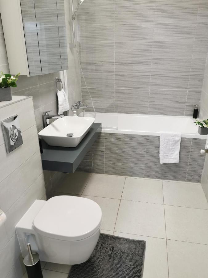 Marimonti Apartment Brassó Kültér fotó