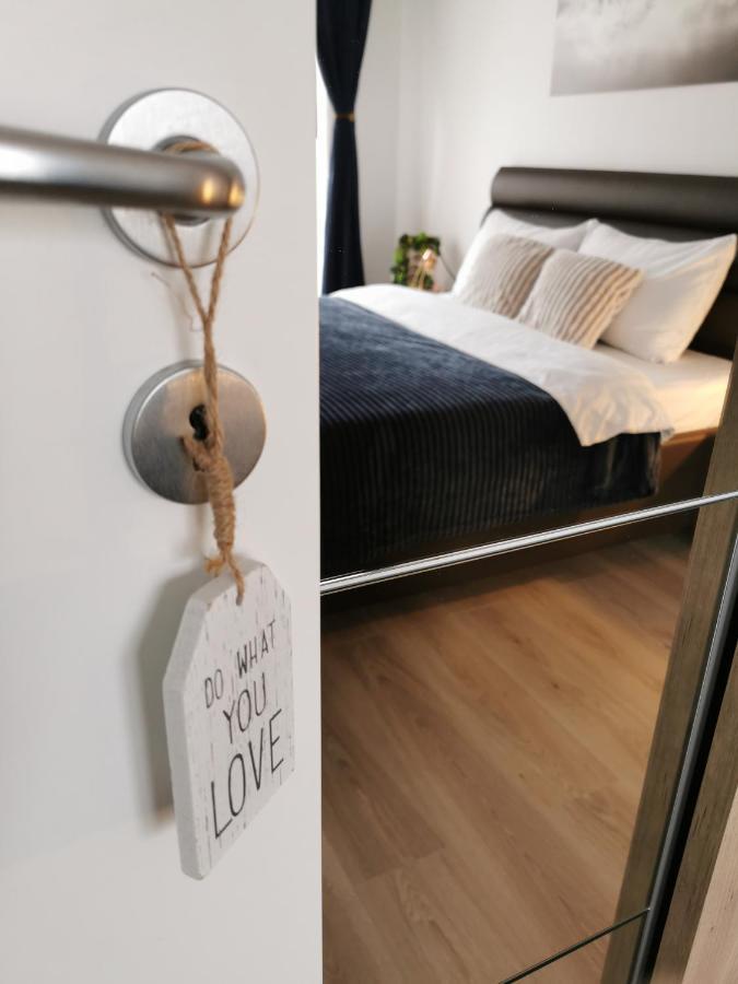 Marimonti Apartment Brassó Kültér fotó