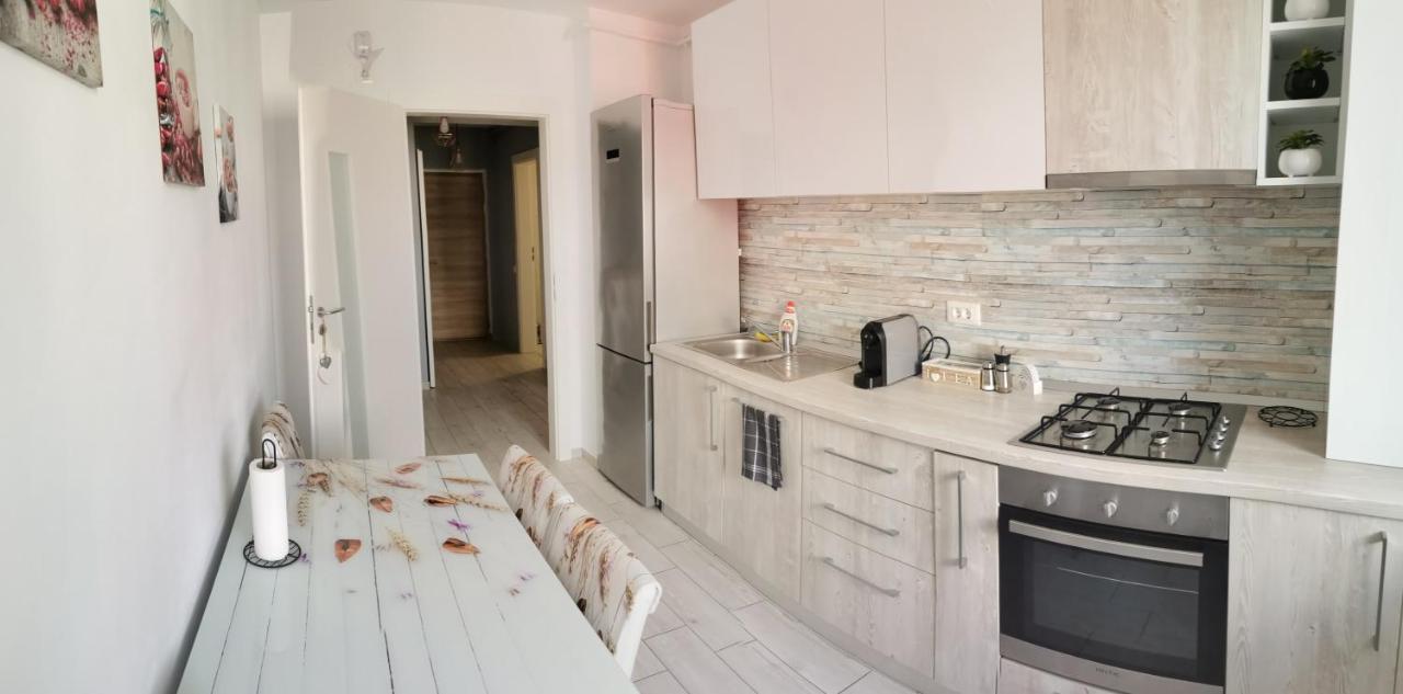 Marimonti Apartment Brassó Kültér fotó