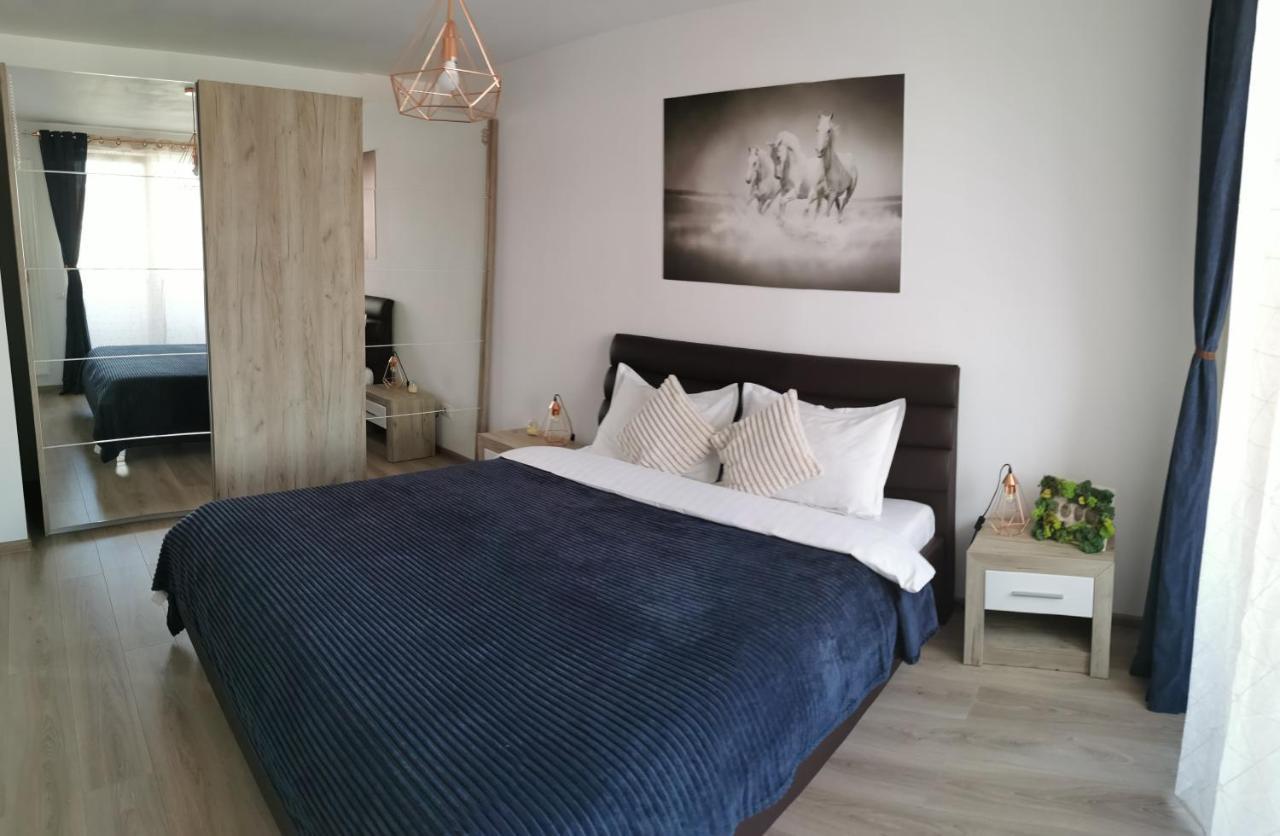 Marimonti Apartment Brassó Kültér fotó